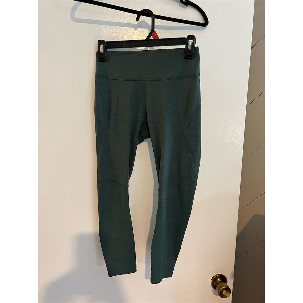Outdoor Voices Women's Green Athletic Leggings Size S Activewear